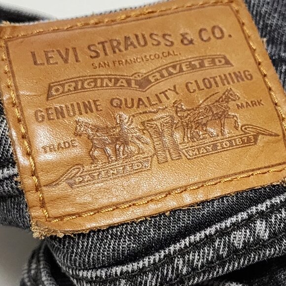 Levi's Gray Wash Stretch Denim Button Fly Wedgie Ankle Jeans - Picture 4 of 10